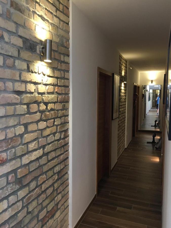 Apartment In The Heart Of Pula Eksteriør billede