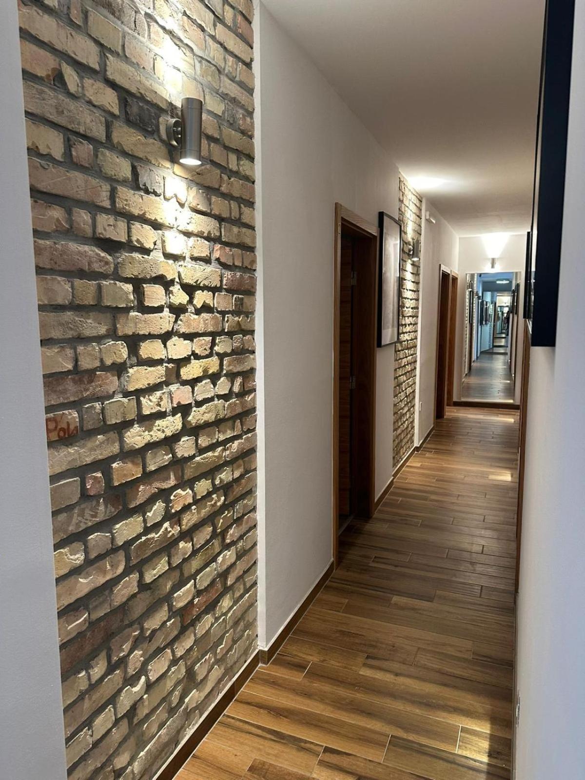 Apartment In The Heart Of Pula Eksteriør billede