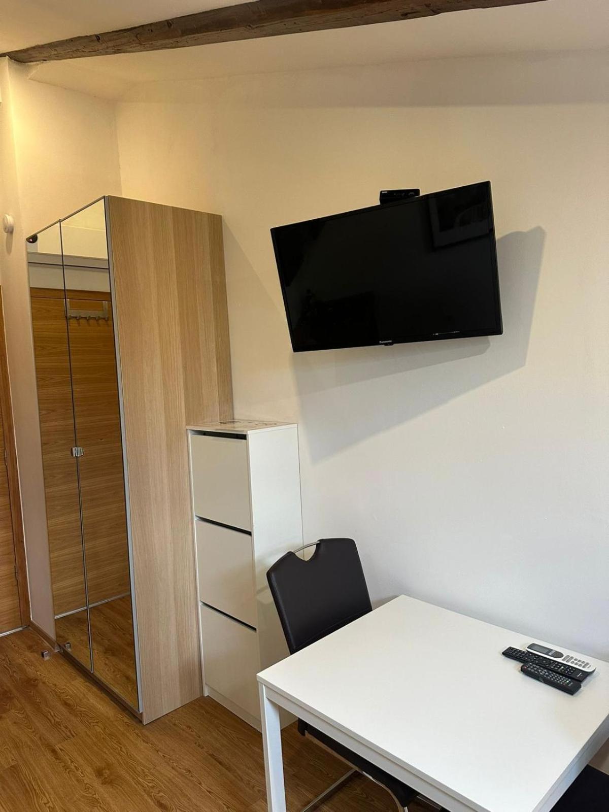 Apartment In The Heart Of Pula Eksteriør billede